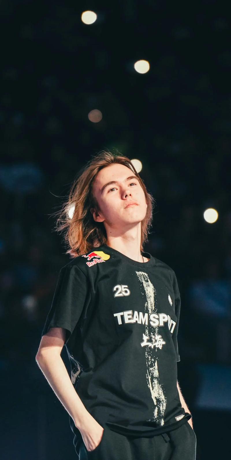 RNG宣布：辅助选手Iwandy和打野选手Geju正式加入RNG