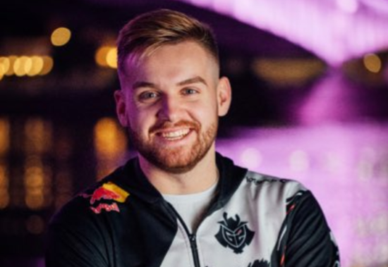 不敌GEN掉入败者组 G2更博：败者组buff激活