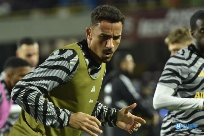 Vitality 成为 CS 历史上在 lan 锦标赛中赢得最长连胜的三支战队之一